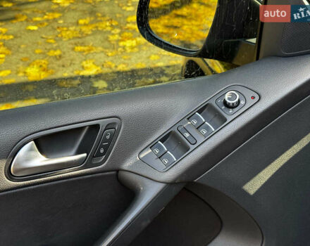 Черный Фольксваген Тигуан, объемом двигателя 2 л и пробегом 166 тыс. км за 12290 $, фото 13 на Automoto.ua