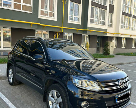 Чорний Фольксваген Тігуан, об'ємом двигуна 1.97 л та пробігом 185 тис. км за 15400 $, фото 1 на Automoto.ua