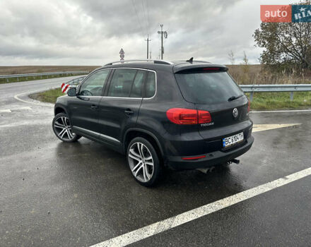 Чорний Фольксваген Тігуан, об'ємом двигуна 1.98 л та пробігом 207 тис. км за 11800 $, фото 2 на Automoto.ua