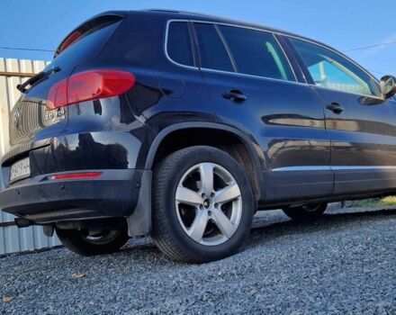 Черный Фольксваген Тигуан, объемом двигателя 2 л и пробегом 140 тыс. км за 15999 $, фото 4 на Automoto.ua