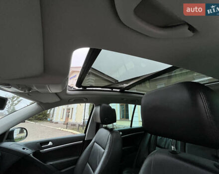 Черный Фольксваген Тигуан, объемом двигателя 1.99 л и пробегом 320 тыс. км за 14499 $, фото 164 на Automoto.ua