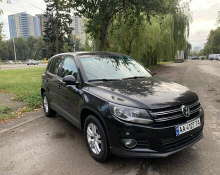 Черный Фольксваген Тигуан, объемом двигателя 2 л и пробегом 130 тыс. км за 10200 $, фото 1 на Automoto.ua
