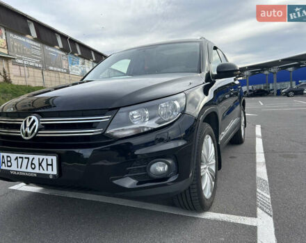 Черный Фольксваген Тигуан, объемом двигателя 2 л и пробегом 222 тыс. км за 12200 $, фото 1 на Automoto.ua