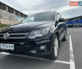 Черный Фольксваген Тигуан, объемом двигателя 2 л и пробегом 222 тыс. км за 12200 $, фото 1 на Automoto.ua