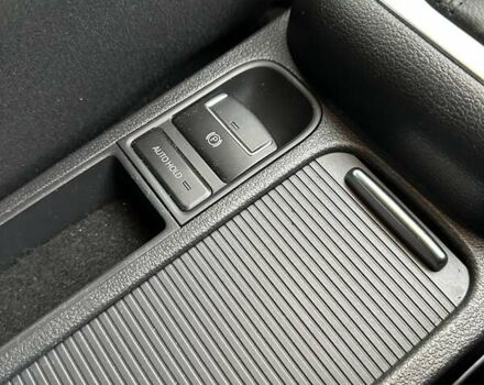 Черный Фольксваген Тигуан, объемом двигателя 1.99 л и пробегом 225 тыс. км за 14950 $, фото 90 на Automoto.ua