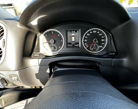 Черный Фольксваген Тигуан, объемом двигателя 1.97 л и пробегом 215 тыс. км за 15000 $, фото 10 на Automoto.ua