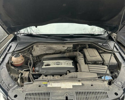 Черный Фольксваген Тигуан, объемом двигателя 1.98 л и пробегом 210 тыс. км за 10500 $, фото 9 на Automoto.ua