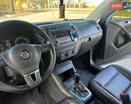 Чорний Фольксваген Тігуан, об'ємом двигуна 2 л та пробігом 189 тис. км за 10300 $, фото 8 на Automoto.ua
