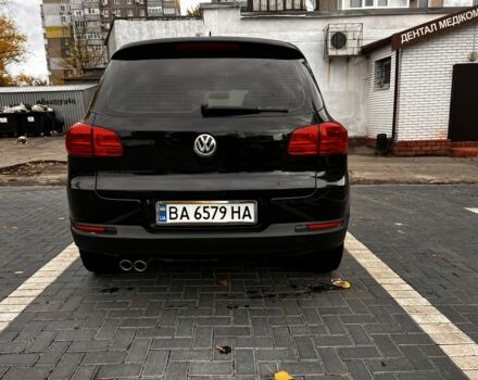 Черный Фольксваген Тигуан, объемом двигателя 2 л и пробегом 152 тыс. км за 14200 $, фото 3 на Automoto.ua