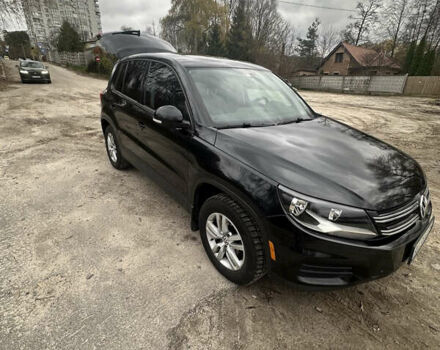Черный Фольксваген Тигуан, объемом двигателя 1.98 л и пробегом 210 тыс. км за 10500 $, фото 1 на Automoto.ua