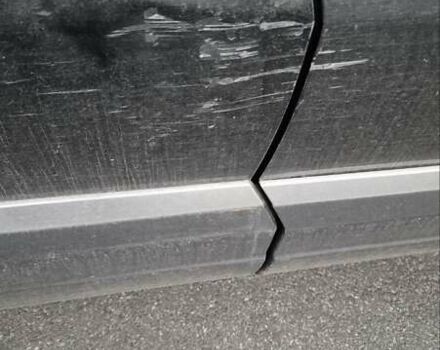 Чорний Фольксваген Тігуан, об'ємом двигуна 1.98 л та пробігом 227 тис. км за 13000 $, фото 18 на Automoto.ua