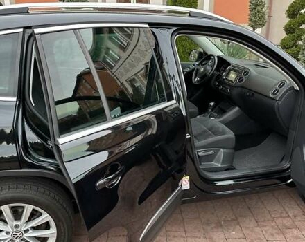 Черный Фольксваген Тигуан, объемом двигателя 1.99 л и пробегом 225 тыс. км за 14950 $, фото 92 на Automoto.ua