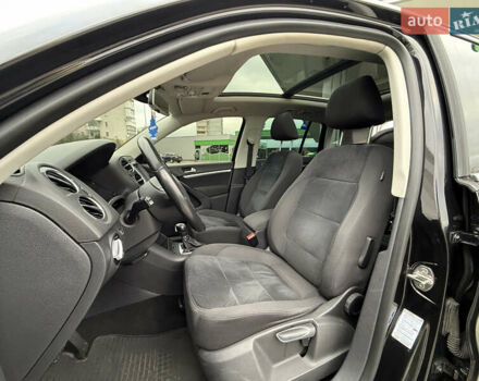 Черный Фольксваген Тигуан, объемом двигателя 1.97 л и пробегом 226 тыс. км за 14999 $, фото 10 на Automoto.ua