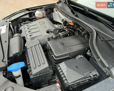 Черный Фольксваген Тигуан, объемом двигателя 1.99 л и пробегом 320 тыс. км за 14499 $, фото 178 на Automoto.ua