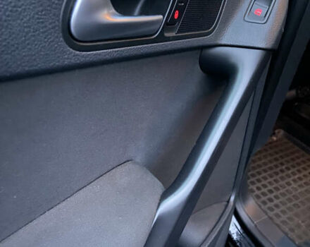 Черный Фольксваген Тигуан, объемом двигателя 1.98 л и пробегом 320 тыс. км за 11500 $, фото 8 на Automoto.ua