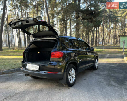 Черный Фольксваген Тигуан, объемом двигателя 2 л и пробегом 185 тыс. км за 11500 $, фото 13 на Automoto.ua