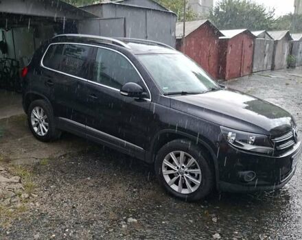 Черный Фольксваген Тигуан, объемом двигателя 2 л и пробегом 159 тыс. км за 17000 $, фото 3 на Automoto.ua