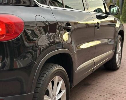 Черный Фольксваген Тигуан, объемом двигателя 1.99 л и пробегом 225 тыс. км за 14950 $, фото 38 на Automoto.ua