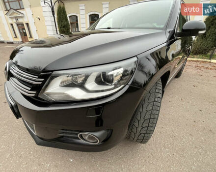 Черный Фольксваген Тигуан, объемом двигателя 1.99 л и пробегом 320 тыс. км за 14499 $, фото 58 на Automoto.ua