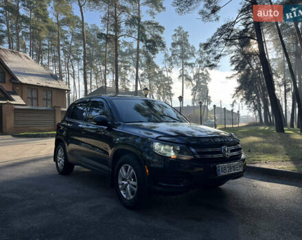 Черный Фольксваген Тигуан, объемом двигателя 2 л и пробегом 185 тыс. км за 11500 $, фото 2 на Automoto.ua