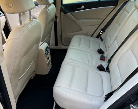 Черный Фольксваген Тигуан, объемом двигателя 1.98 л и пробегом 106 тыс. км за 10700 $, фото 7 на Automoto.ua