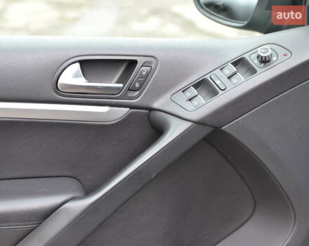 Чорний Фольксваген Тігуан, об'ємом двигуна 1.98 л та пробігом 130 тис. км за 11999 $, фото 15 на Automoto.ua