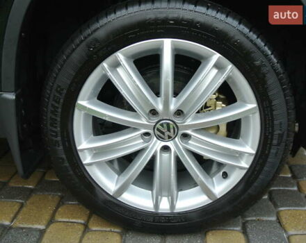 Чорний Фольксваген Тігуан, об'ємом двигуна 2 л та пробігом 168 тис. км за 15550 $, фото 53 на Automoto.ua