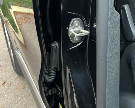 Черный Фольксваген Тигуан, объемом двигателя 1.99 л и пробегом 320 тыс. км за 14499 $, фото 156 на Automoto.ua