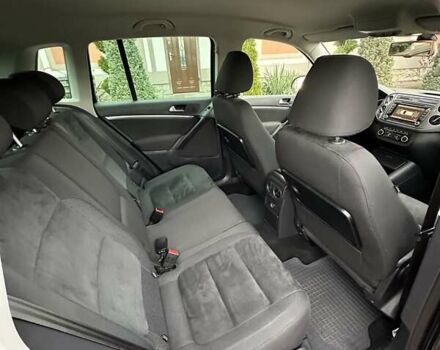 Черный Фольксваген Тигуан, объемом двигателя 1.99 л и пробегом 225 тыс. км за 14950 $, фото 81 на Automoto.ua