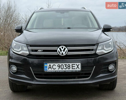 Чорний Фольксваген Тігуан, об'ємом двигуна 2 л та пробігом 234 тис. км за 15500 $, фото 1 на Automoto.ua