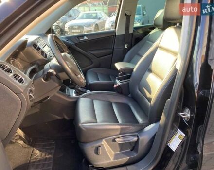 Черный Фольксваген Тигуан, объемом двигателя 2 л и пробегом 252 тыс. км за 10300 $, фото 15 на Automoto.ua