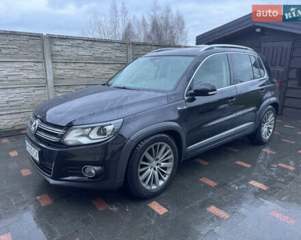 Черный Фольксваген Тигуан, объемом двигателя 2 л и пробегом 201 тыс. км за 15550 $, фото 5 на Automoto.ua