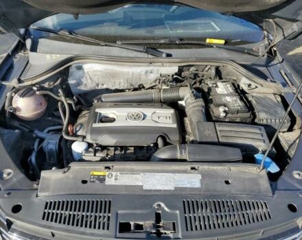 Чорний Фольксваген Тігуан, об'ємом двигуна 2 л та пробігом 172 тис. км за 9900 $, фото 11 на Automoto.ua