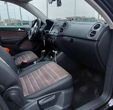 Черный Фольксваген Тигуан, объемом двигателя 1.98 л и пробегом 123 тыс. км за 13500 $, фото 15 на Automoto.ua