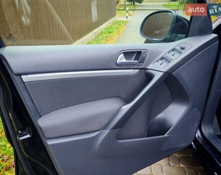 Черный Фольксваген Тигуан, объемом двигателя 1.98 л и пробегом 131 тыс. км за 12950 $, фото 31 на Automoto.ua