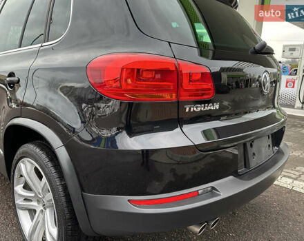Чорний Фольксваген Тігуан, об'ємом двигуна 1.98 л та пробігом 168 тис. км за 13750 $, фото 61 на Automoto.ua