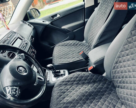 Чорний Фольксваген Тігуан, об'ємом двигуна 0 л та пробігом 240 тис. км за 11500 $, фото 23 на Automoto.ua