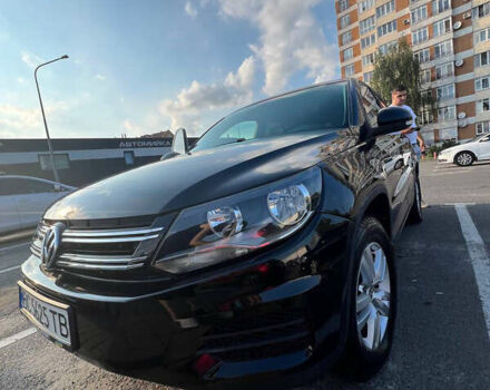 Черный Фольксваген Тигуан, объемом двигателя 1.98 л и пробегом 250 тыс. км за 10000 $, фото 5 на Automoto.ua