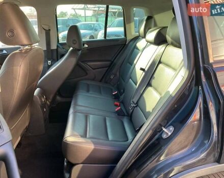 Черный Фольксваген Тигуан, объемом двигателя 2 л и пробегом 252 тыс. км за 10300 $, фото 17 на Automoto.ua