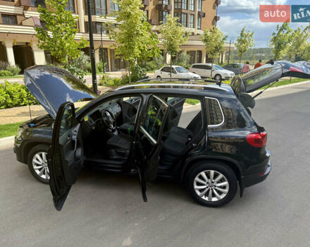 Черный Фольксваген Тигуан, объемом двигателя 1.97 л и пробегом 187 тыс. км за 15350 $, фото 4 на Automoto.ua