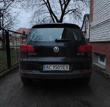 Черный Фольксваген Тигуан, объемом двигателя 1.98 л и пробегом 123 тыс. км за 13500 $, фото 2 на Automoto.ua