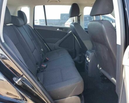 Черный Фольксваген Тигуан, объемом двигателя 2 л и пробегом 118 тыс. км за 1200 $, фото 10 на Automoto.ua