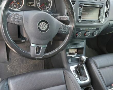 Черный Фольксваген Тигуан, объемом двигателя 2 л и пробегом 172 тыс. км за 12999 $, фото 10 на Automoto.ua