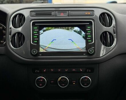 Черный Фольксваген Тигуан, объемом двигателя 2 л и пробегом 116 тыс. км за 11900 $, фото 14 на Automoto.ua