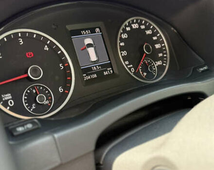 Черный Фольксваген Тигуан, объемом двигателя 1.97 л и пробегом 204 тыс. км за 14900 $, фото 2 на Automoto.ua