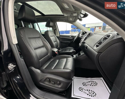 Чорний Фольксваген Тігуан, об'ємом двигуна 1.98 л та пробігом 168 тис. км за 13750 $, фото 114 на Automoto.ua