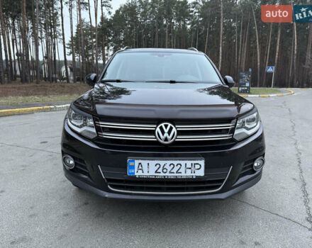 Чорний Фольксваген Тігуан, об'ємом двигуна 1.97 л та пробігом 266 тис. км за 15000 $, фото 2 на Automoto.ua