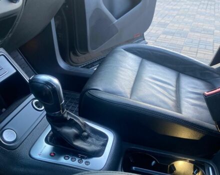 Чорний Фольксваген Тігуан, об'ємом двигуна 2 л та пробігом 182 тис. км за 11200 $, фото 4 на Automoto.ua