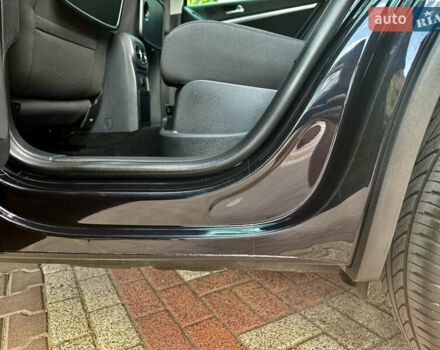 Черный Фольксваген Тигуан, объемом двигателя 1.97 л и пробегом 187 тыс. км за 15350 $, фото 105 на Automoto.ua