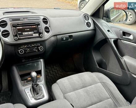 Черный Фольксваген Тигуан, объемом двигателя 1.97 л и пробегом 310 тыс. км за 14500 $, фото 24 на Automoto.ua